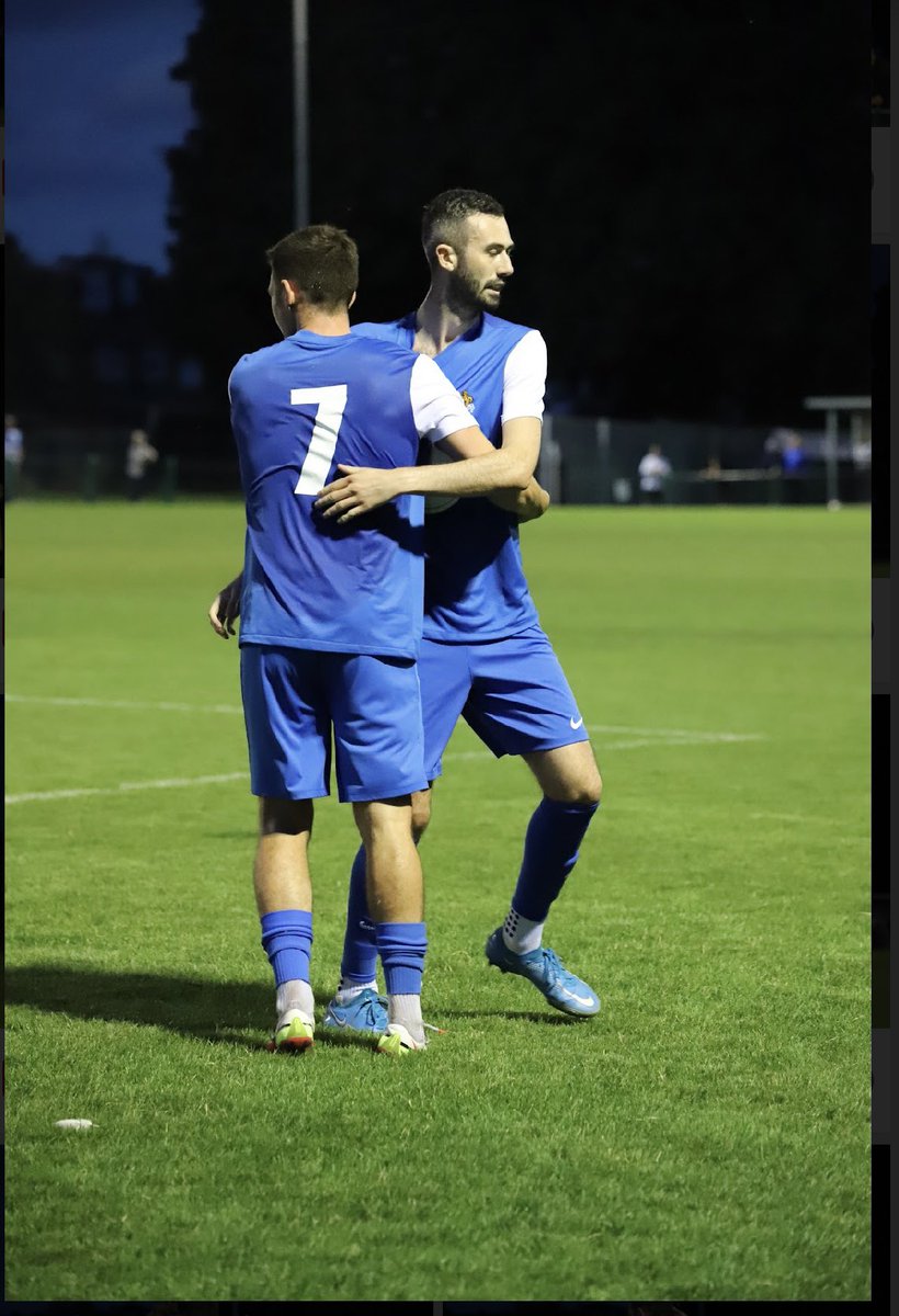 PerryPricee's tweet photo. The last 2 seasons have been an absolute pleasure ! Thank you for everything. Best of luck next season 💙⚽️ @NGUfootballclub https://t.co/MkUaC55mrp
