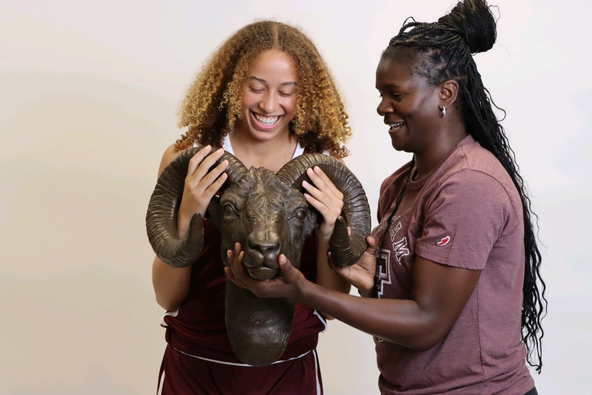FORDHAM VISIT!!! Had a great time with all of the coaching staff! Thank you for having me!❤️🐏 <a href="/FordhamWBB/">Fordham Women's Basketball</a> <a href="/Coach_Beeee/">Bridgette Mitchell</a> <a href="/CoachCourtD/">Courtney Davidson</a> <a href="/KeturahJackson/">Coach KJ</a> <a href="/CoachRossJames/">Ross James</a>
