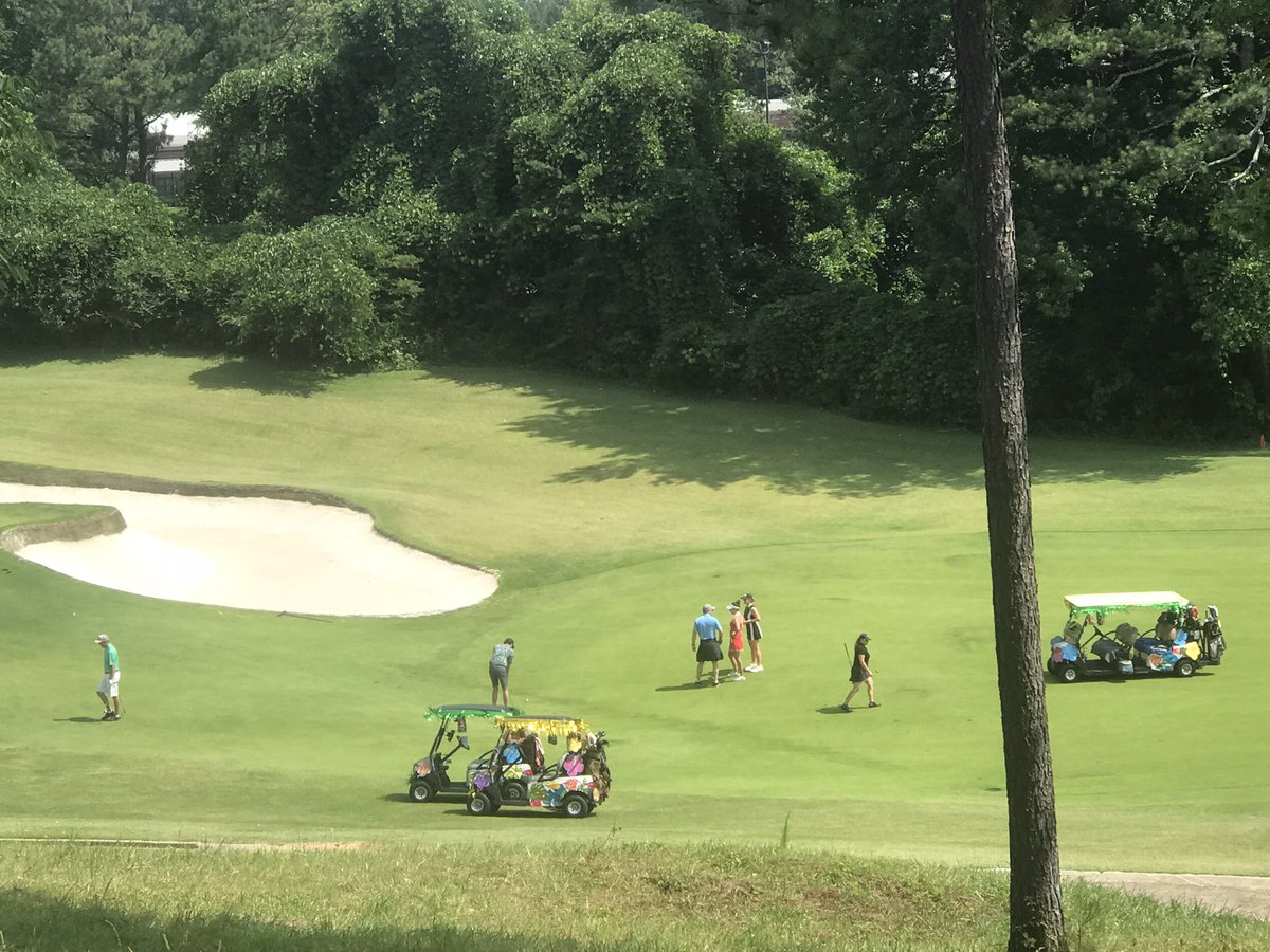 <a href="/FearTheSkirt/">FearTheSkirt ⛳🏌🏻‍♀️🏆👠 🍷🇺🇸💎✝️</a> and her <a href="/Masons24Str8/">FightingChildhoodCancer</a> crew
We’re out here playing golf for 24 hours to fight children’s cancer. <a href="/tpcsugarloaf/">TPC Sugarloaf</a>
