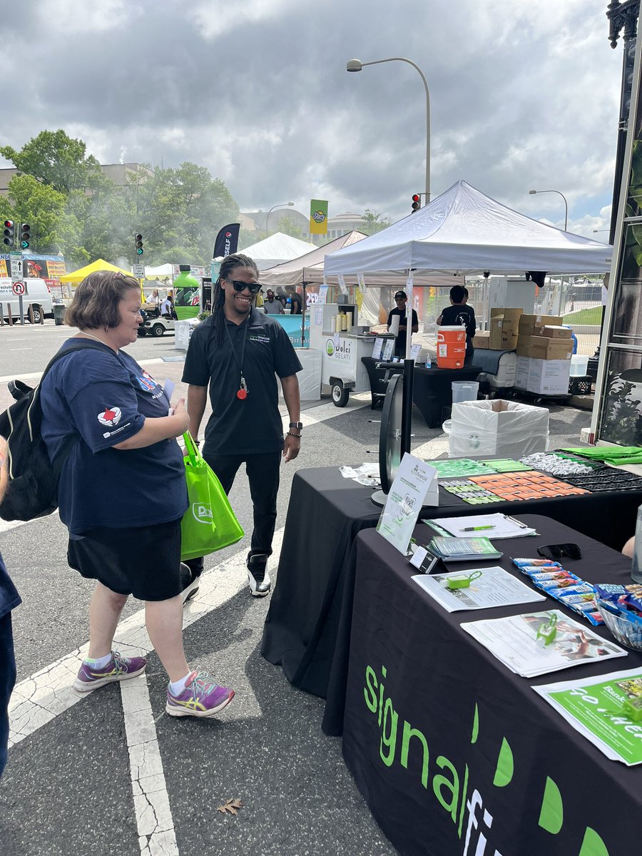 SignalFCU's tweet image. Spin the wheel for some Signal Financial goodies @BBQinDC  #BBQinDC #SignalFinancial
