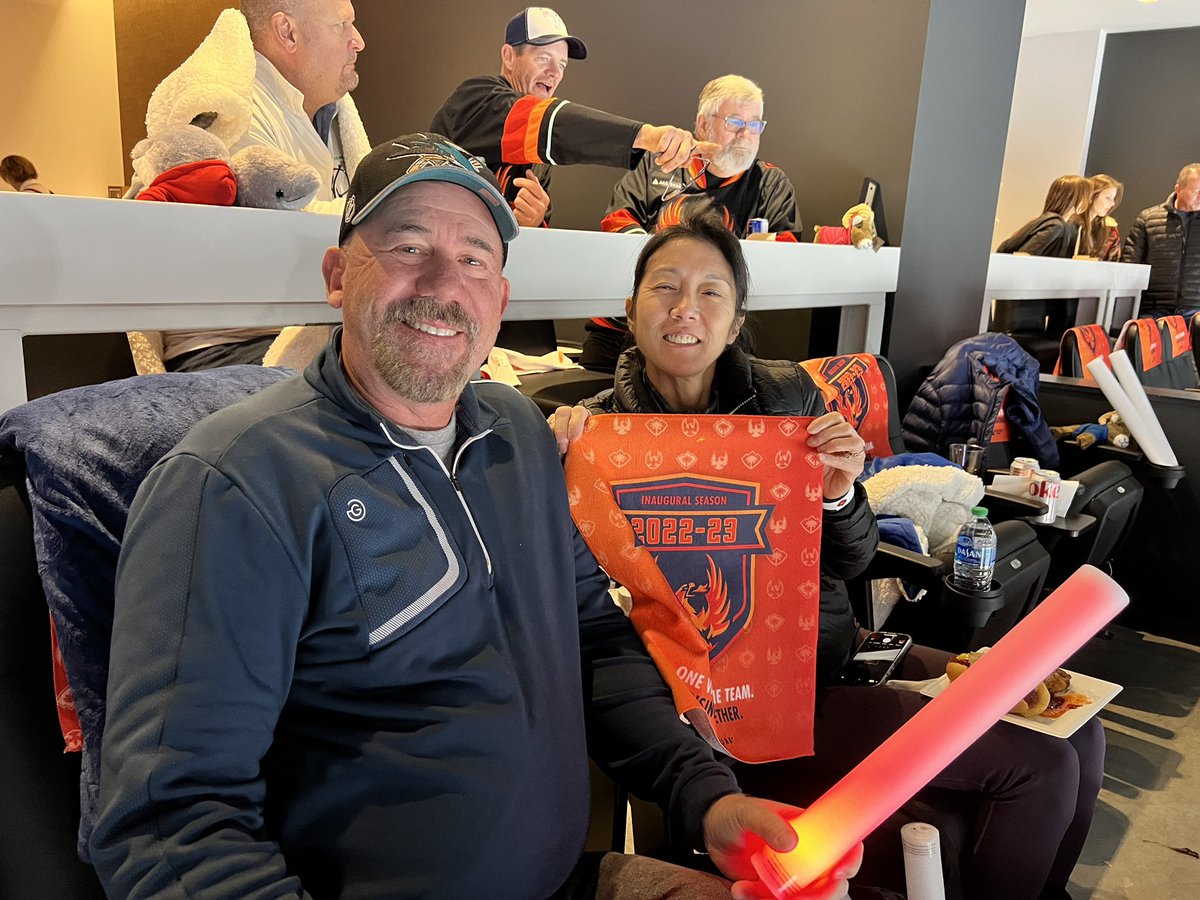 PGAWESTGOLF's tweet photo. We are so proud of our @Firebirds. Thank you for bringing us together to celebrate a spectacular inaugural season! 🔥🔥🔥
#firedup #AHL #communityspirit #clubsarebuiltbyfriends #lifeisbetterwithfriends https://t.co/M1Iq33nvX0