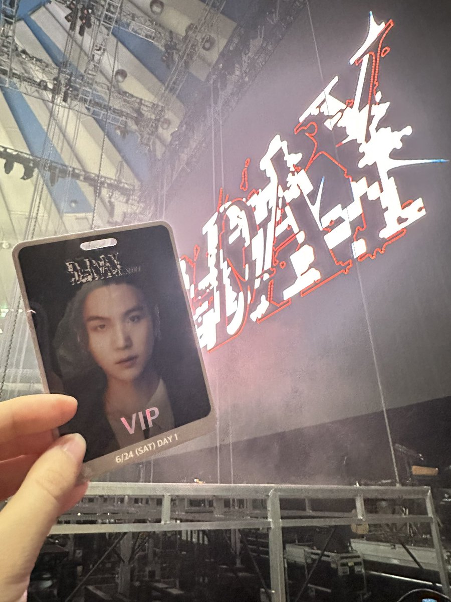 Indeliblememo's tweet photo. 오랜만이야👋👋 https://t.co/ZVXxXdvede
