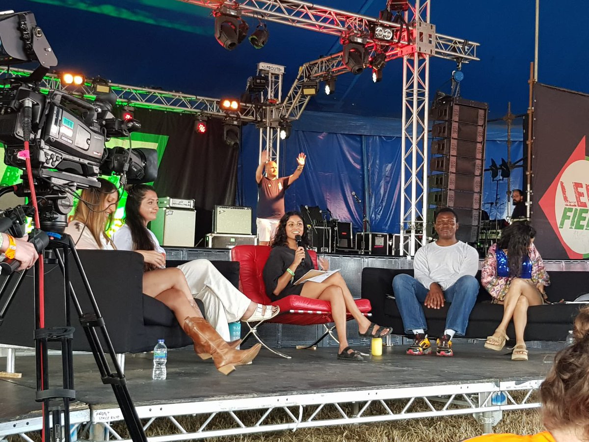 Who cares about Elton? I’m just sorry not to be at Glasto to be able to cheer for the real star act of the weekend - the extraordinarily beautiful @minnierahman
Just look at her thriving at @Leftfield chairing her panel on the future of the NHS 😍😍😍