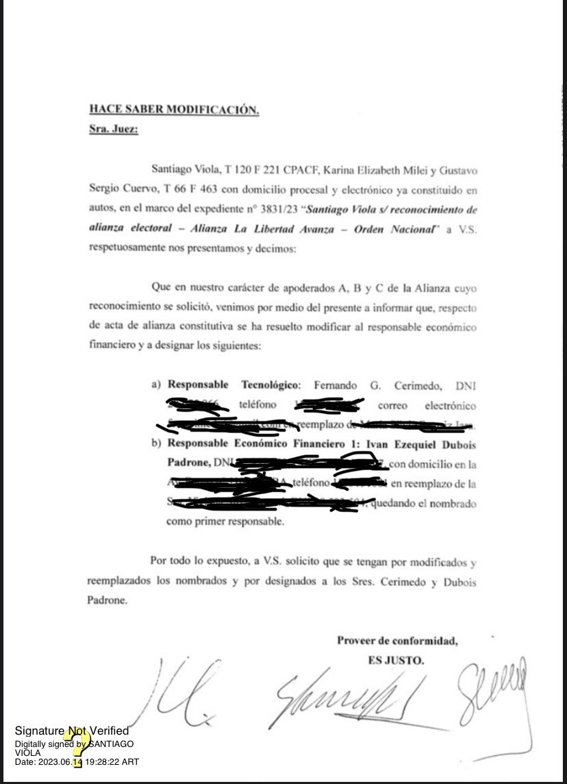 CarlosMaslaton's tweet photo. Felicitaciones, Cerimedo, a vos y a las 50000 cuentas Twitter que operan para la seguridad y la salvación de Javier y Karina Milei. Se que evitarás que los miserables de Juntos por el Cambio  puedan perpetrar fraude. Si hubieras tenido el mismo cargo en Brasil, ganaba Bolsonaro. https://t.co/vX6uYI2D8F