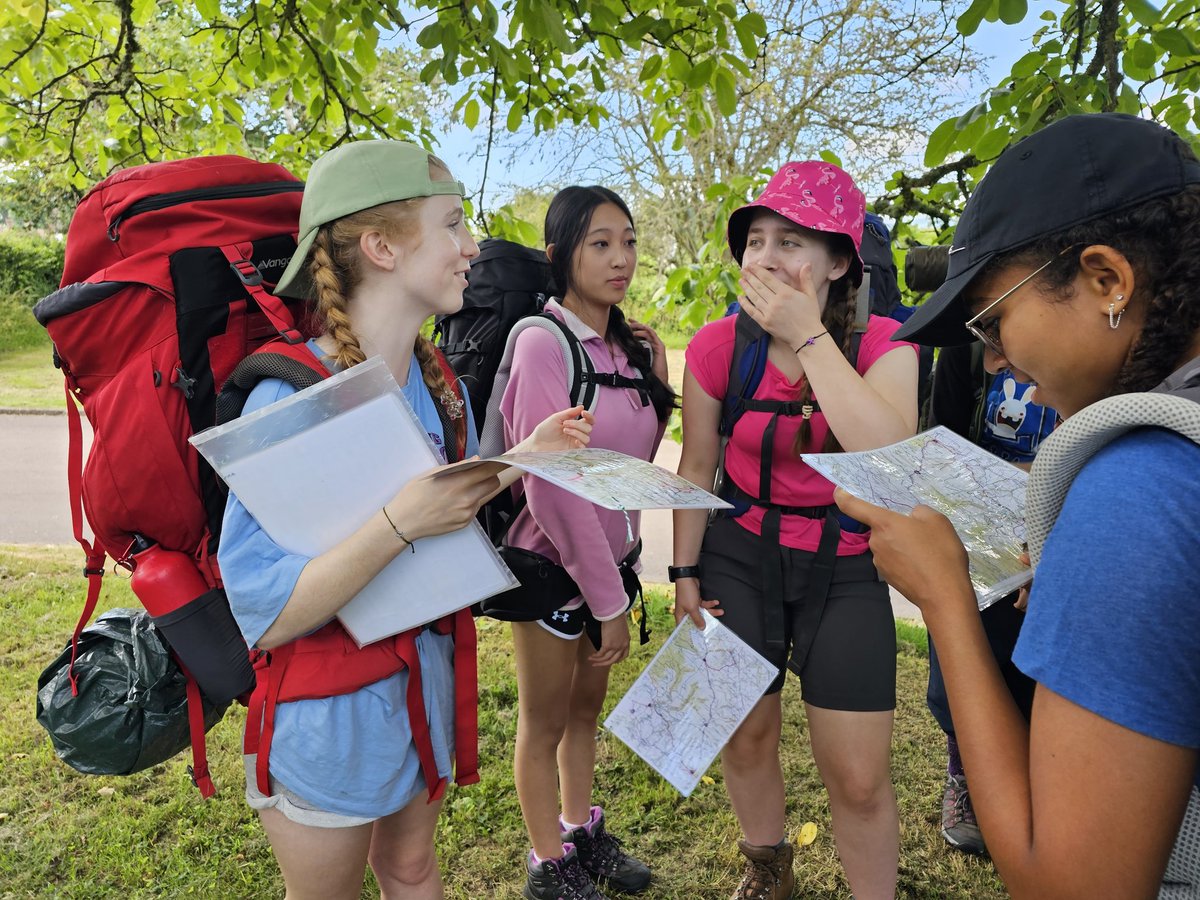 Outdoor_RAD's tweet photo. It's a busy time for our Year 9s @RedmaidsHigh - sandwiched between the lower school play and Year 9 camp next week is the Bronze DofE qualifying expedition in the Quantock Hills! Some lovely scenes whilst gearing up to set off - see you at the campsite! 🌞 https://t.co/uUjLRmwPVd