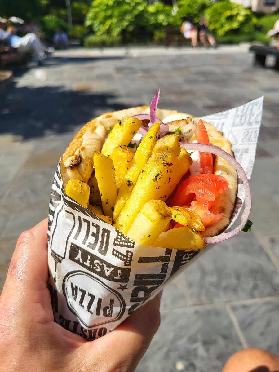 TheCardiffMenu (@cardiffmenu) on Twitter photo Chicken Souvlaki Pitta from Ya Souvlaki in <a href="/CardiffMarket_/">Cardiff Market Marchnad Caerdydd</a>
A good value lunch at £5.95 Chicken Souvlaki Pitta from Ya Souvlaki in <a href="/CardiffMarket_/">Cardiff Market Marchnad Caerdydd</a>
A good value lunch at £5.95
