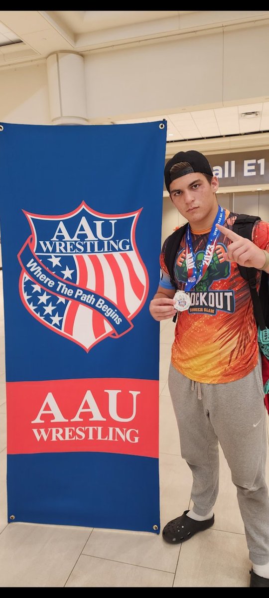 BrodySwitzer2's tweet photo. All American AAU scholastic duals Disney. https://t.co/oBXhw1sEfM