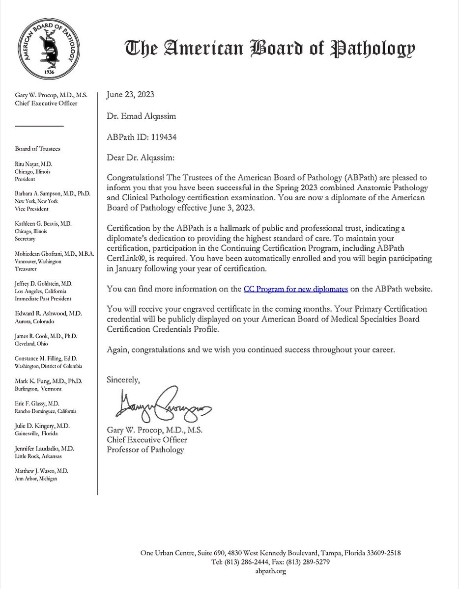 هذا من فضل ربي 
بعد حصوله على درجة الدكتوراه في تخصص علم الأمراض، استقبلنا الخبر السعيد بالأمس نجاحه واجتيازه البورد الإمريكي في علم الأمراض الإكلينيكي والبورد الإمريكي في علم الأمراض التشخيصي
فخورون بك أخي الغالي <a href="/eyaalqassim/">عماد القاسم/Emad</a> 🤍