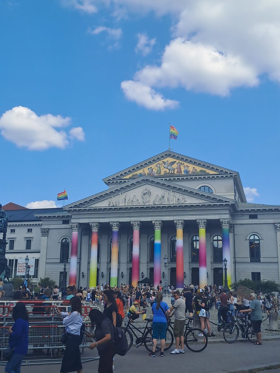 Perlmutt_Pearl's tweet photo. Christopher Street Day, Munich, 2023
Be proud, be free!!
#loveislove #Pride2023 #BiHappy 🩷💜💙 https://t.co/1fT9XnnO9D