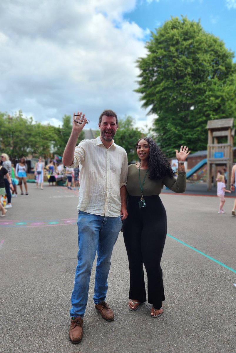 Teachers at the fair 🥳 

They were especially good sports for the sponge throw 😆 Who can you spot?