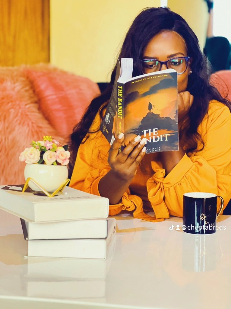 eddahreds's tweet photo. Watu wako vasha..Don’t get bored , get yourself a copy because Weeh!!

Paybill No; 985050
Acc no;  0105864401
Amount 950/=

0735 435 163- For your orders https://t.co/XhgqFMygNZ