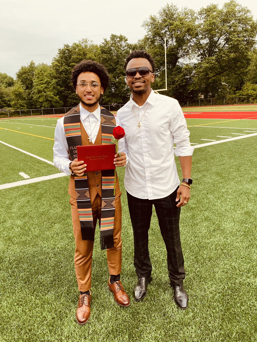 DBDfoundation1's tweet photo. It is with great honor that we announce Erik Silverman as our 2023 Abide in good works scholarship blessed recipient. Erik has shown great discipline in not only the academic setting but also the athletic setting. He has surpassed every expectation for this scholarship, Congrats! https://t.co/uhjV320RlI