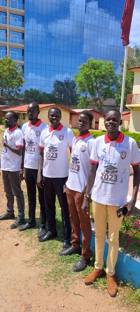 Congratulations and big love to you brothers.
Cheers with hope 😊💕☺️😊