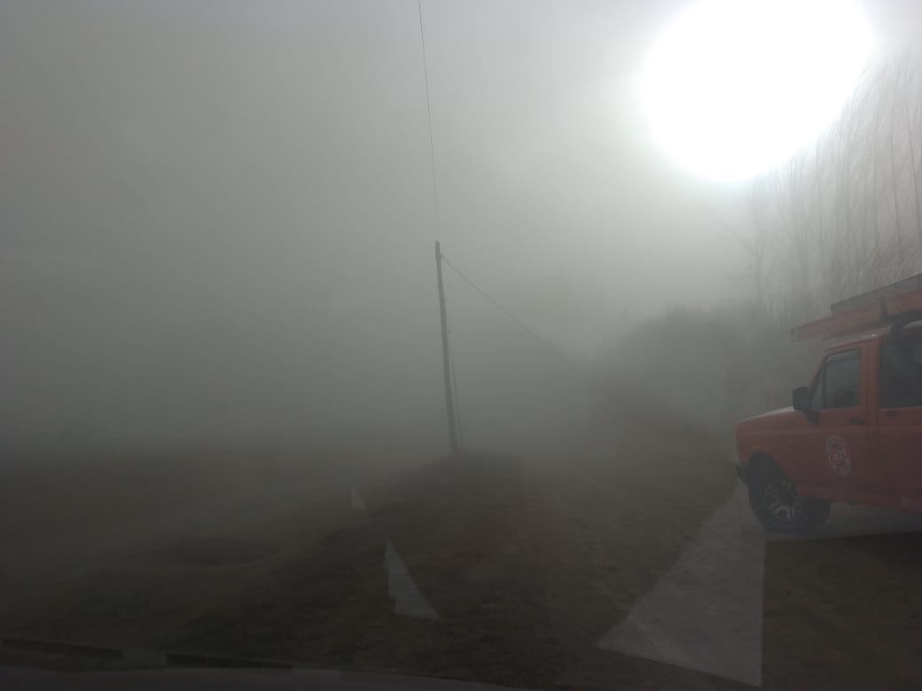 EHectorRubio's tweet photo. Ruta 40 entre Zapata y Tunuyan desvio por calle El Alamo Se encuentra personal de la Agencia Nacional de Seguridad Vial, Gendarmería y Policía trabajando en el lugar https://t.co/wntAttFP4z