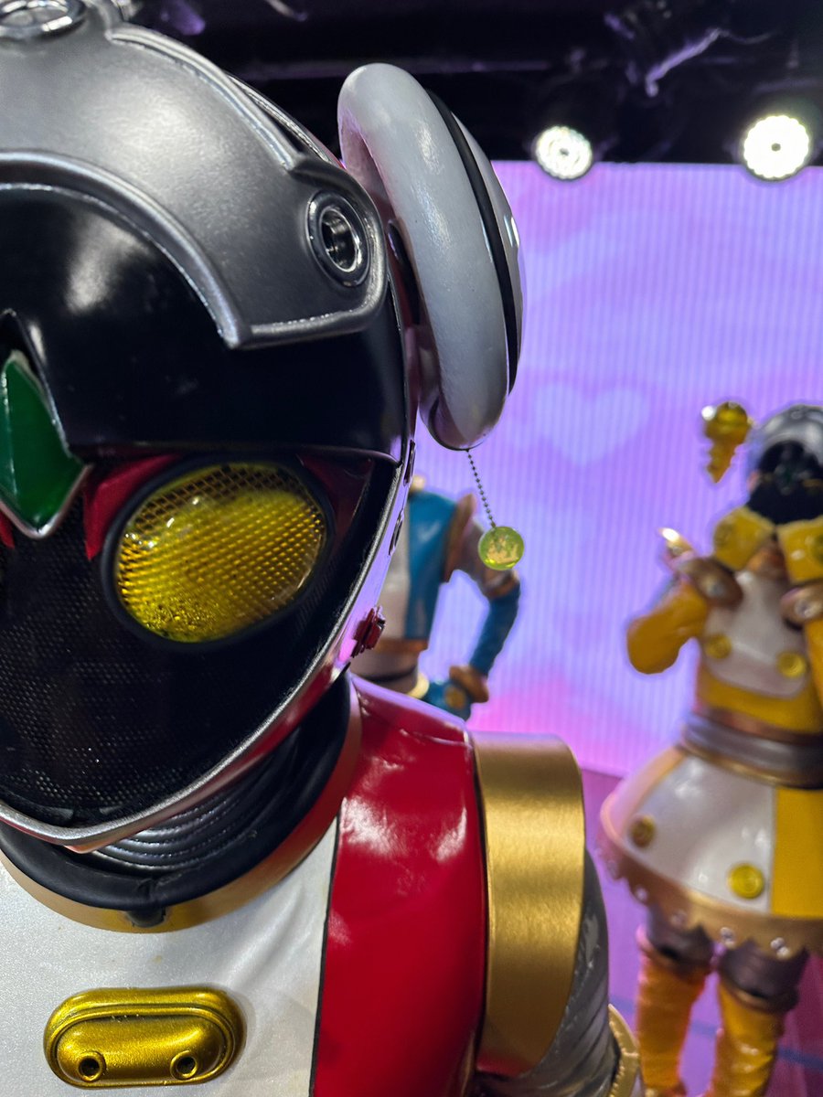 #越知企画メイドールズ のコラボイベント終了しました。
写真撮って
アカリちゃんがセンターなのって聞いたら

文句あるんか‼️と大阪弁でからまれました。

こわい^_^