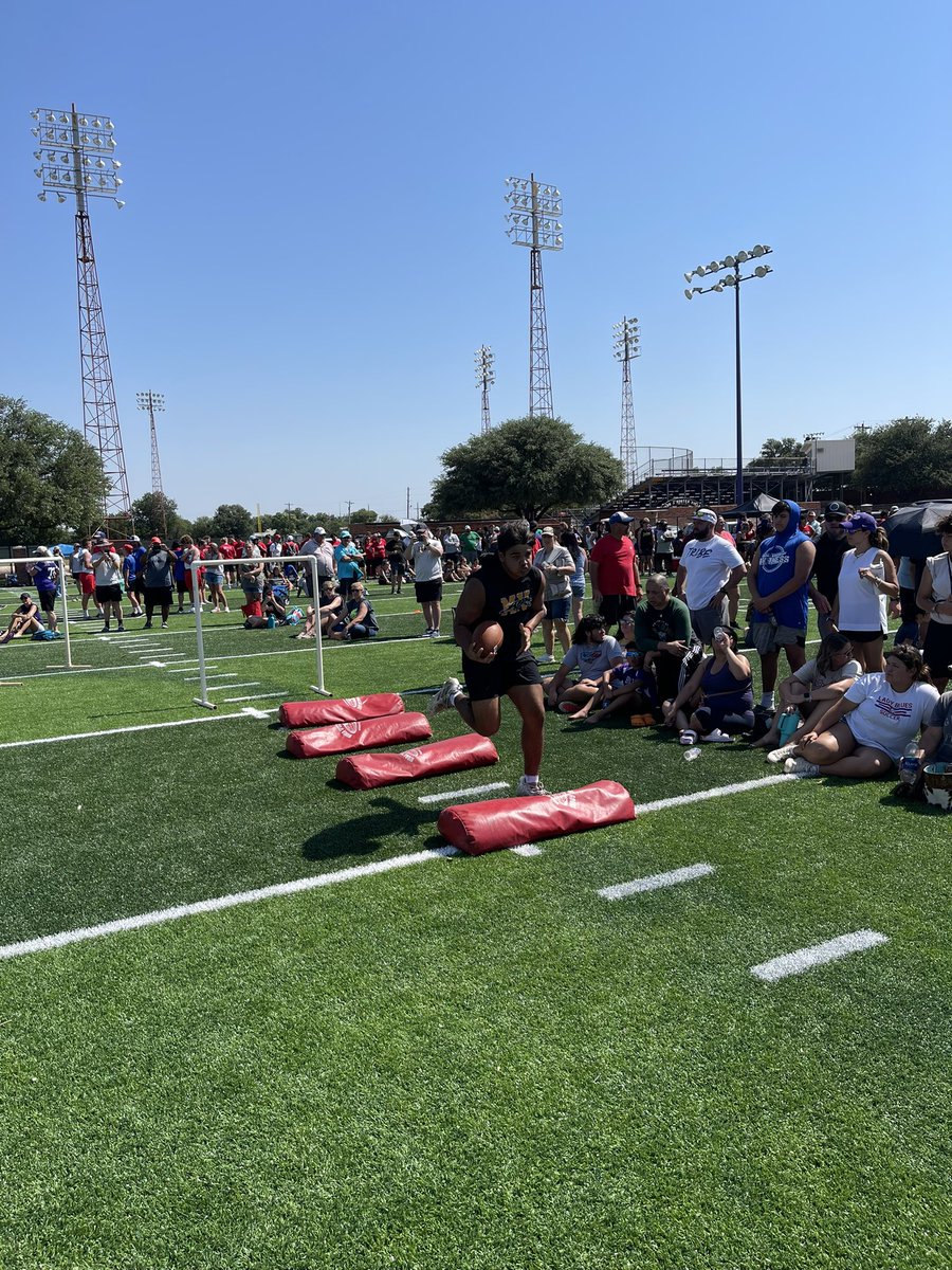 Matt Medley (@mattmedley23) on Twitter photo Panthers with the fastest time of the day on the obstacle course! <a href="/MVHSpanthersFB/">MVHS Football</a>
<a href="/BigBodyBusines1/">Big Body Business</a> Panthers with the fastest time of the day on the obstacle course! <a href="/MVHSpanthersFB/">MVHS Football</a>
<a href="/BigBodyBusines1/">Big Body Business</a>