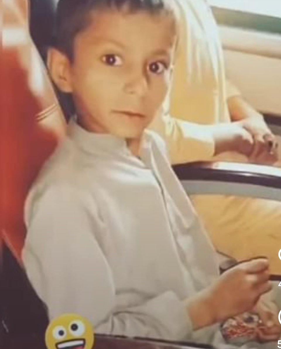 Seebi 🖤 (🌚 خوش ہوں ) tweet media
