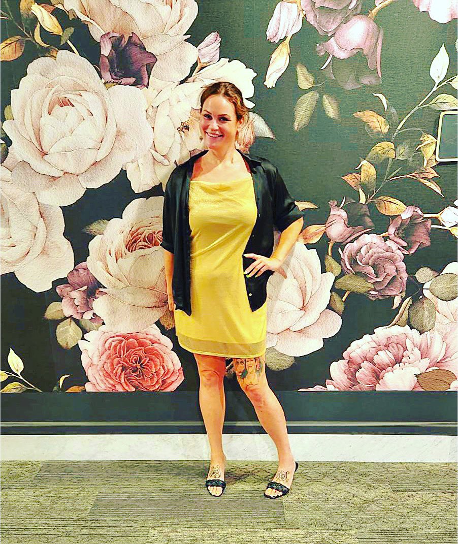 My I’m so freaking blown away by my friends dress! Thank you <a href="/allisondore/">Allison Dore</a> for starting a Go Fund Me &amp; to everyone that shared &amp; donated. I am part of an incredible and special community in the Canadian Comedy community. 
gofund.me/1069971c