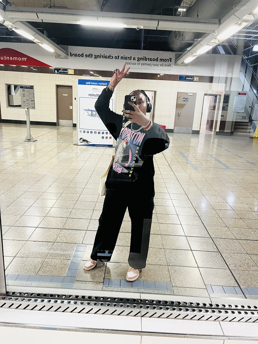 wanga_hope's tweet image. Almost forgot SA ARMY Selca day💜 #SARMY #Selca @BTSPROJECTRSA #SelcaDay @BTS_twt @bts_bighit @BTSCharts_SA