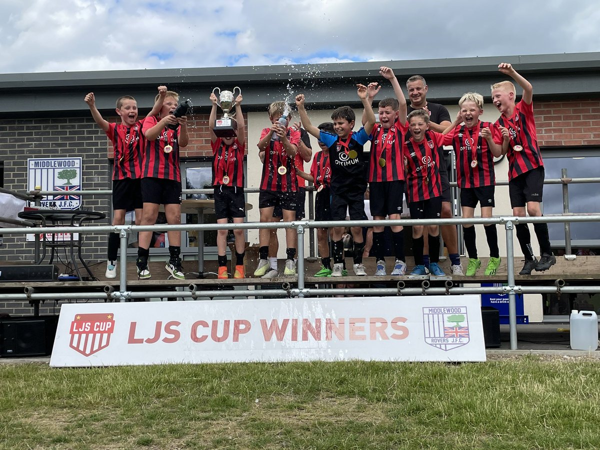 Congratulations to @brunsmeerafc on winning this years u10’s LJS Cup
<a href="/billysharp10/">billy sharp</a> <a href="/SDJSFL/">SDJSFL</a>