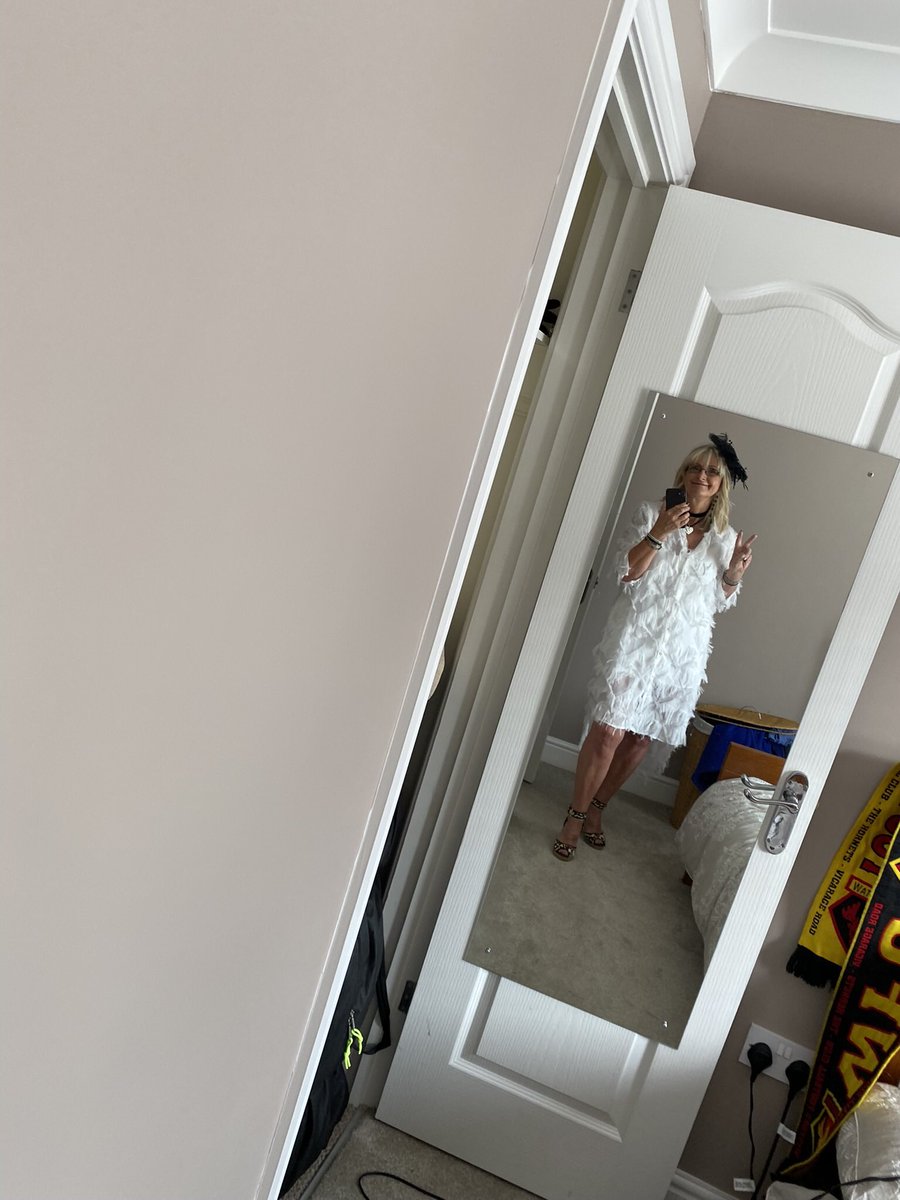 Ladies day 🥂💃🏼 xx