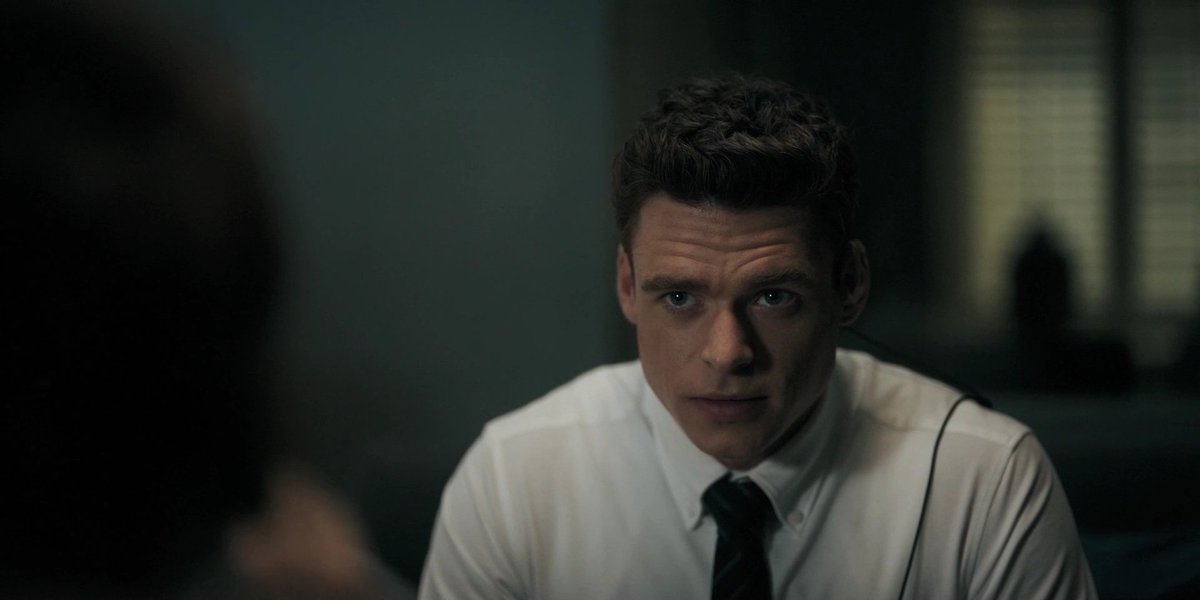 I'm once again begging everyone who loves #romangerri to go watch #bodyguard 
- Politics, conspiracy, power plays
- Age gap (older woman younger man)
- Enemies to lovers
- Secret relationship
- Angst, trauma, comfort (TW: violence, PTSD, s*icide, bombs)