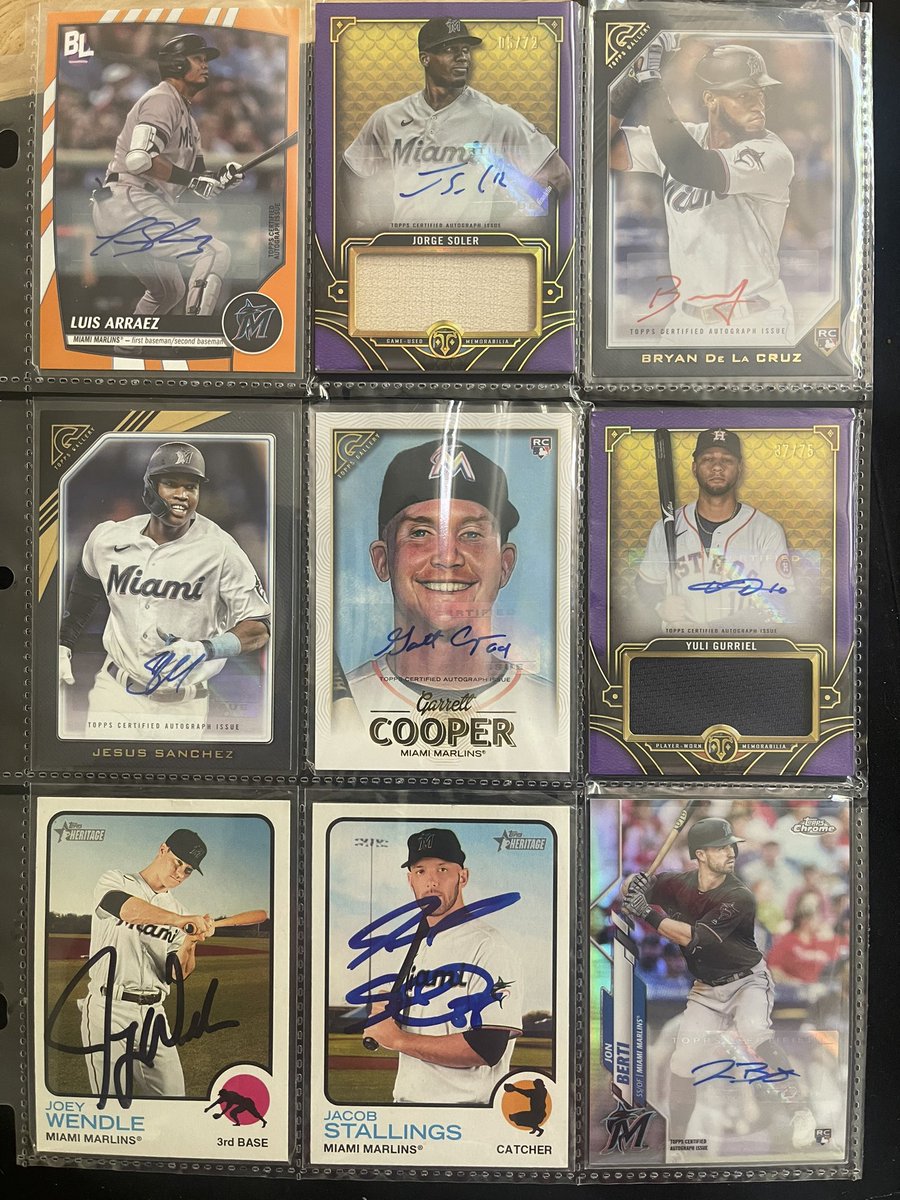 LoudMiamiFan's tweet photo. GAME 3 of 4 - @Marlins #AUTOGRAPHED #BASEBALLCARD #LINUP hosting the @Pirates
BRYAN THE HOEING BACK ON THE MOUND
📺: @BallyMarlins
📻 @MarlinsRadio W/ @Kyle_Sielaff and @SStrom_
#LETSGETLOUDER #MAKEITMIAMI #DALEMIAMI
GET BACK TO 10 above! https://t.co/zkTmFMSgQm