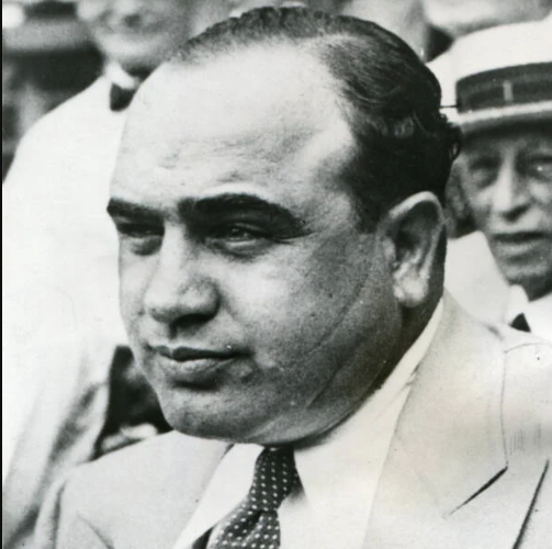 RealGianniRusso's tweet photo. Al Capone liked to tell people that he got
his scars in World War I, but the truth was that he got them during a fight at the Harvard Inn in 1917. Capone was rude to a woman and her brother drew a knife and slashed him three times across the face.  #AlCapone #ScarFace https://t.co/hVeSEs6pjq