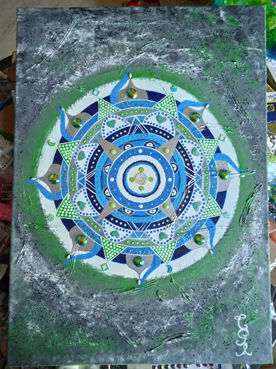 Nash36838's tweet photo. Mandala#03  70x50x1'5 -2021- 
Acrílico, piedras decorativas y glitter.
#cuadro #obra #arte #mandala #texturas #acrílico #glitter #verde #único #disponible #enventa #cuadrotga https://t.co/LdhTuX2pll