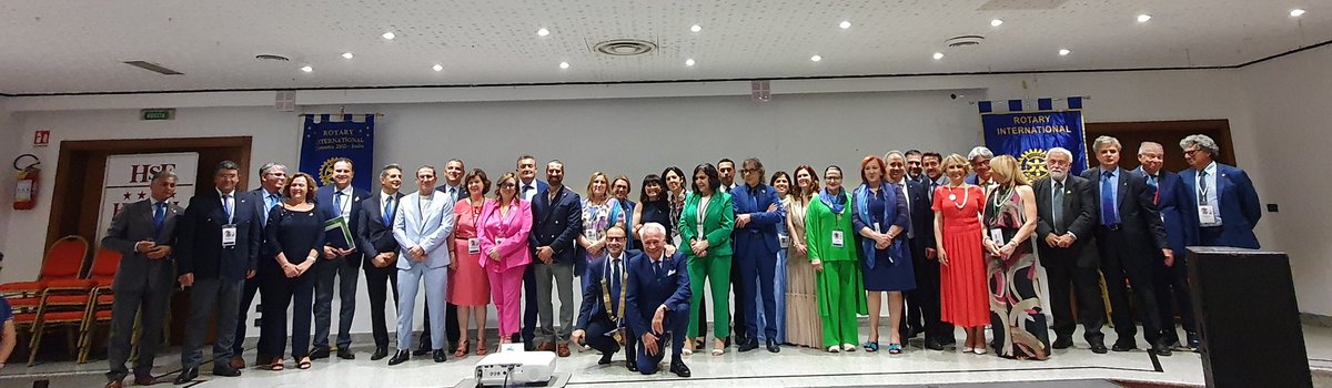 Inizio delle premialità ai Club - parte 2

#IICongressoDistrettualeRotary 
#ImagineRotary #EnjoyRotary #Rotary #Rotaract #Interact #Distretto2102