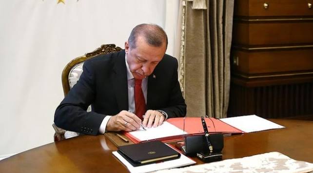 Recep Tayyip ERDOĞAN...

Kademe Mecliste #2000LereAdilKademe 

Kademeli Emeklilik Anayasal haktır   

Kademe yoksa Belediye de yoktur.