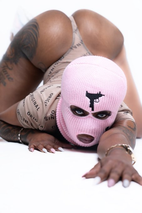 FOLLOW 👉🏾  @HeadbanditTip   https://t.co/rvw3FZ7e1H  👈🏾 https://t.co/zujOwSiTwD<a class="tags" target="_blank" title="On Twitter" href="/?out=eyJ0eXAiOiJKV1QiLCJhbGciOiJIUzUxMiJ9.eyJpYXQiOjE3MjI3MjczMjYsImlzcyI6InR3cG9ybnN0YXJzLmNvbSIsIm5iZiI6MTcyMjcyNzMyNiwiZXhwIjoxNzU0MjYzMzI2LCJyZWRpcmVjdF91cmwiOiJodHRwczovL3R3aXR0ZXIuY29tL0hlYWRiYW5kaXRUaXAifQ.mPrD5PCkAZqdhnABv4clcaPFtEoKFe9_uNJ6JCNAqETDAZLOhyJcIPBsE9cDhNrNld5d9DyvvbhsLWyRHkiGuA">@HeadbanditTip</a><a href="/tag/flashbackfriday"class="tags"><span>#flashbackfriday</span></a>