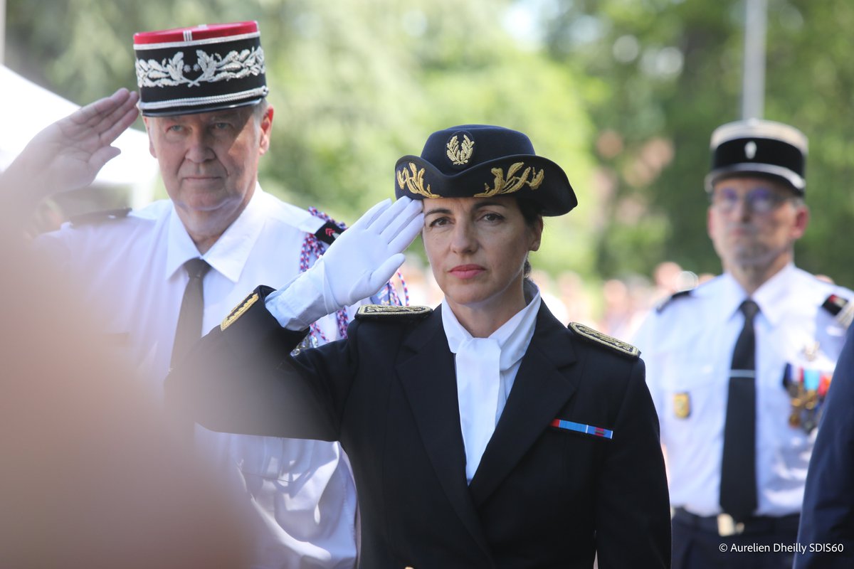 SDIS60's tweet image. #CongrèsDépartemental 🇫🇷 Les pompiers de l'Oise à l'honneur cet après-midi en présence des élus et autorités à Liancourt !