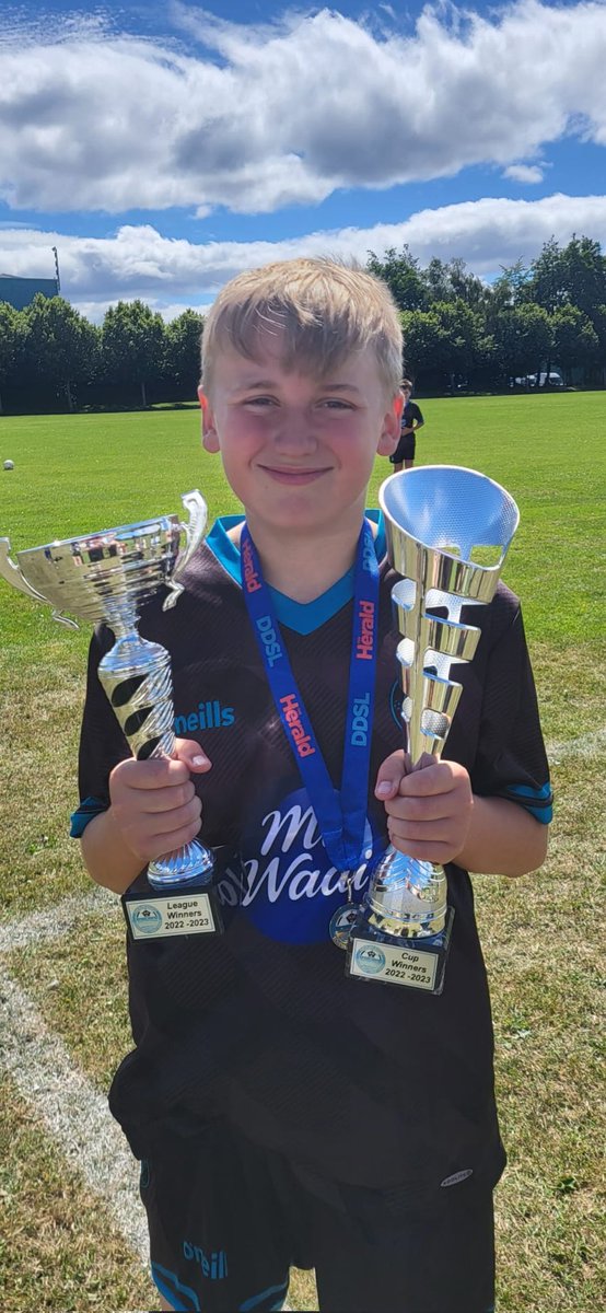 Seanoslip's tweet photo. Some season for the lads. Clarehall U12 Major double. @DDSL_Official End of season awards. @seanrus42752552 @BarryByrne76 https://t.co/Ht7OiTB7hz
