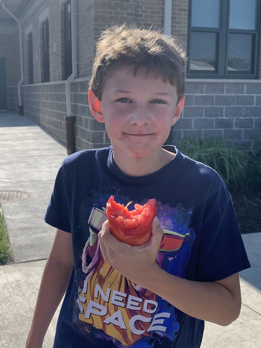 We practiced tooth brushing today @FishersIN @FishersParks Farmers Market- a hit with the kids! We also witnessed some great healthy eating!