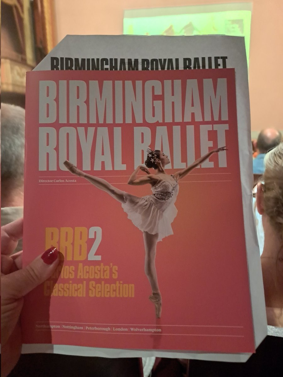 fashion_mommyWM's tweet photo. Well @BRB #brb2 was just incredible this afternoon @WolvesGrand. What an abundance of talent @brb have. Overflowing with riches. https://t.co/DUqngT1Lop