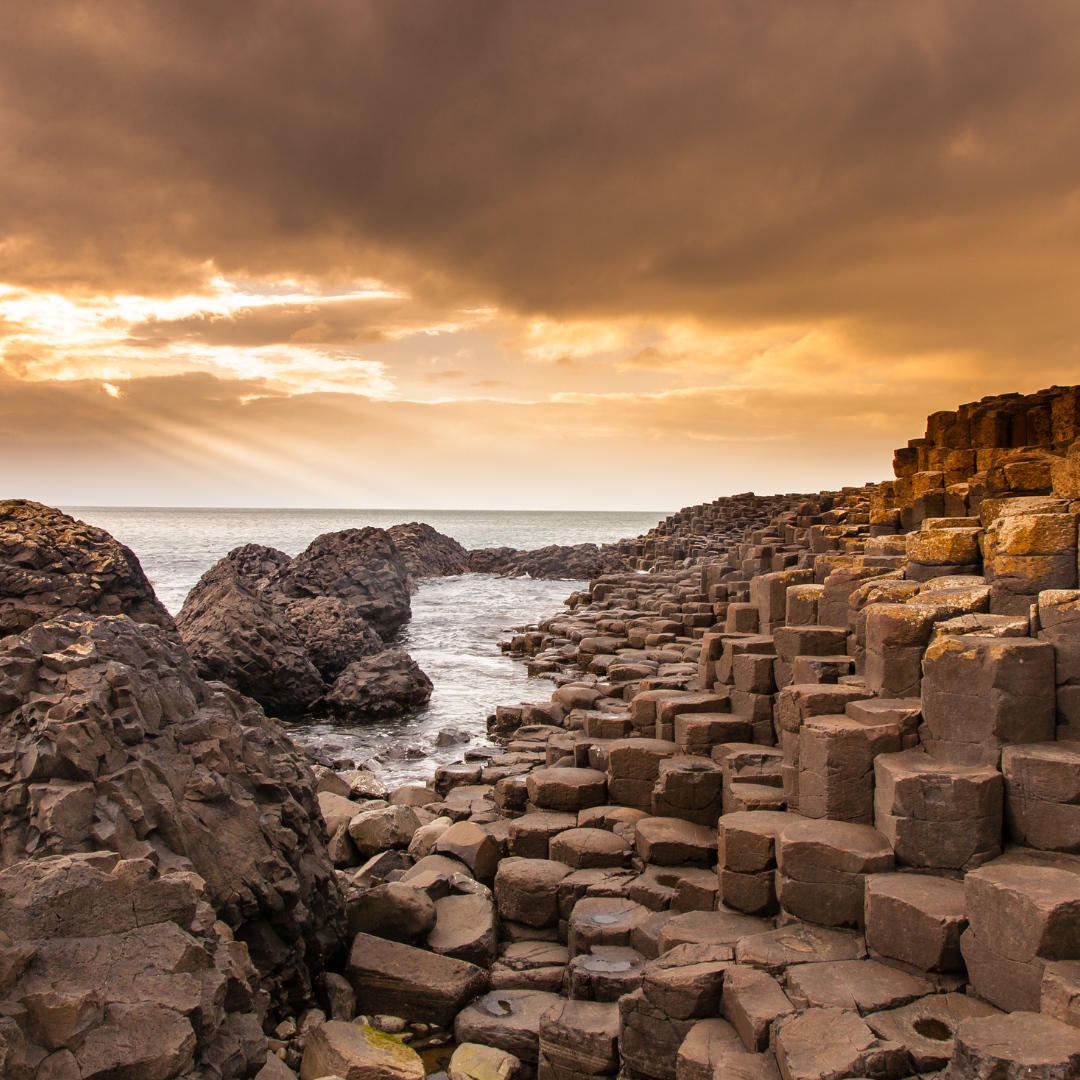 Is this the most mystical place in Ireland? 🌀🌀🌀

Comment your answers below 👇️

📍The Giant's Causeway 

Courtesy of PaulBrady 

#thegiantscauseway #ireland #northernireland #wildroverdaytours