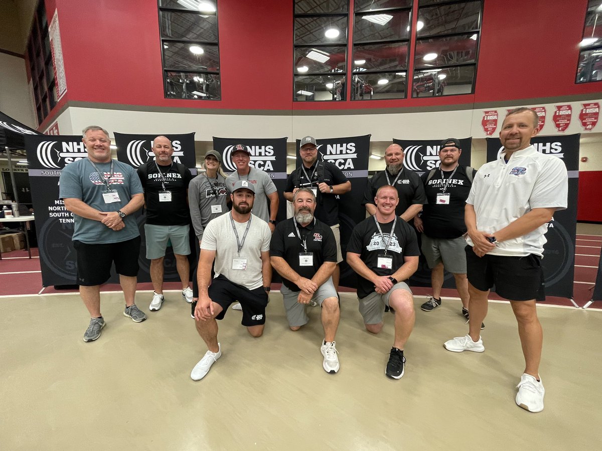 RMHSBaseball's tweet image. Arizona coaches at the National High School Strength Conference in Chicago
#NHSSCA #NATCON2023