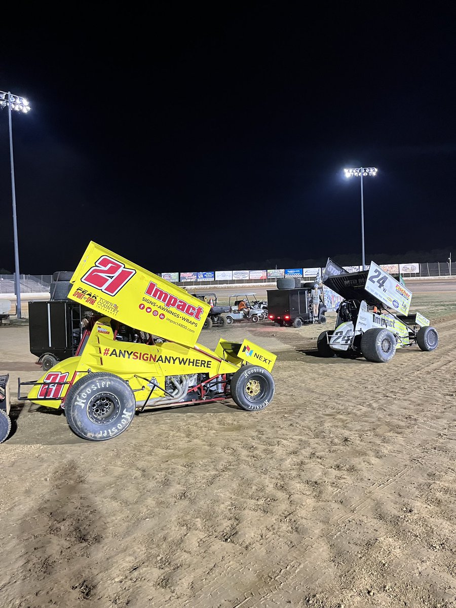 Impact4800's tweet image. Great night of racing for team Impact with 2 Teams on the podium @GaretWilliamson 2nd @gunnerramey_ 3rd  @LOSspeedway with the @POWRi_Racing 410 Sprint Cars Congratulations to @shanestewartrcg on the win.  #Podium #AnySignAnywhere