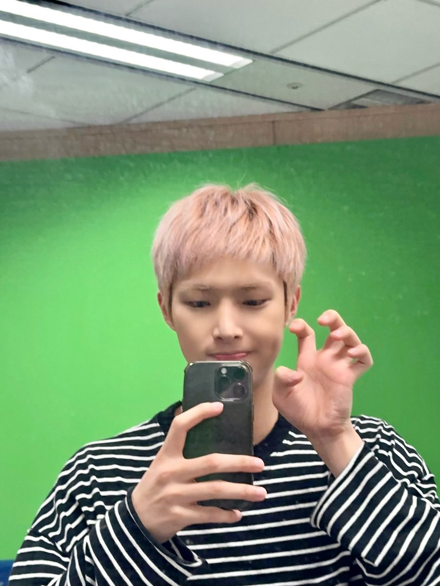 ATEEZofficial's tweet photo. [#민기] 핑크만두...
#ATEEZ #에이티즈 https://t.co/9VlNBd0g71
