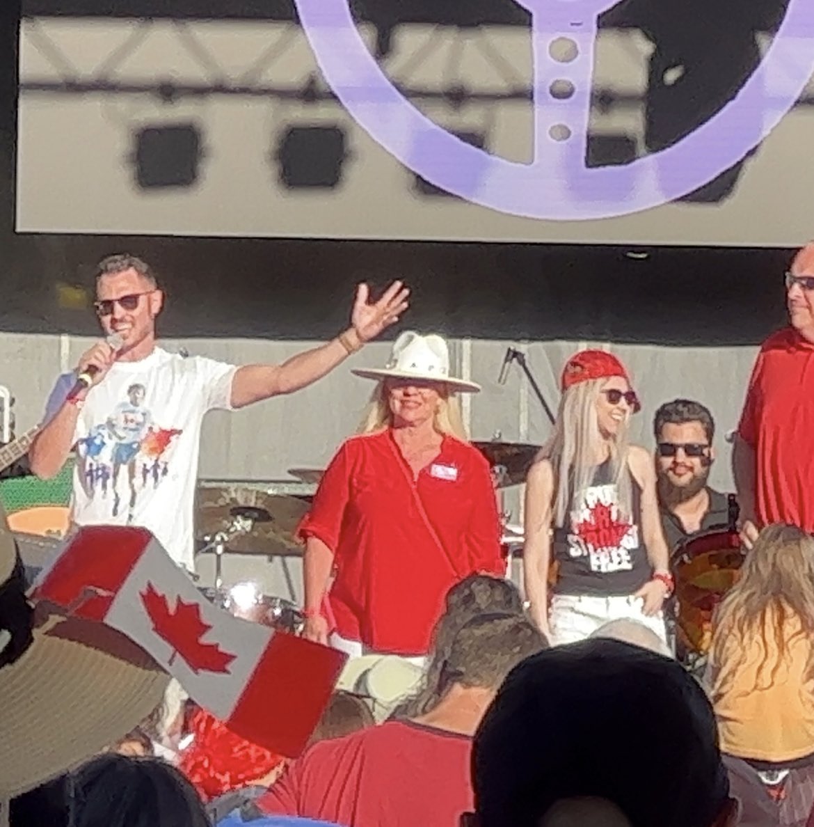 Best mayor @BradWestPoCo in the best City in Canada. Vancouver and Toronto can 😝#CanadaDay2023 #PortCoquitlam #bestcity #bigsugar