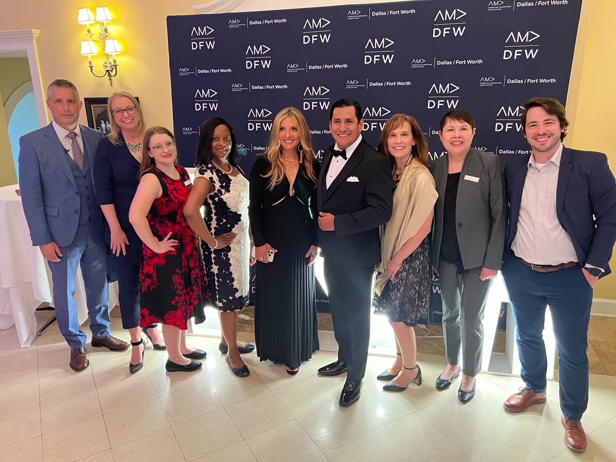 amadfw's tweet photo. A special thank you to @IvonneKinser, our EVP of Marketer of the Year, for providing the incredible vision and leadership that made this year's award program and gala one for the record books! 👏👏👏 https://t.co/ZEKUgdP9jN