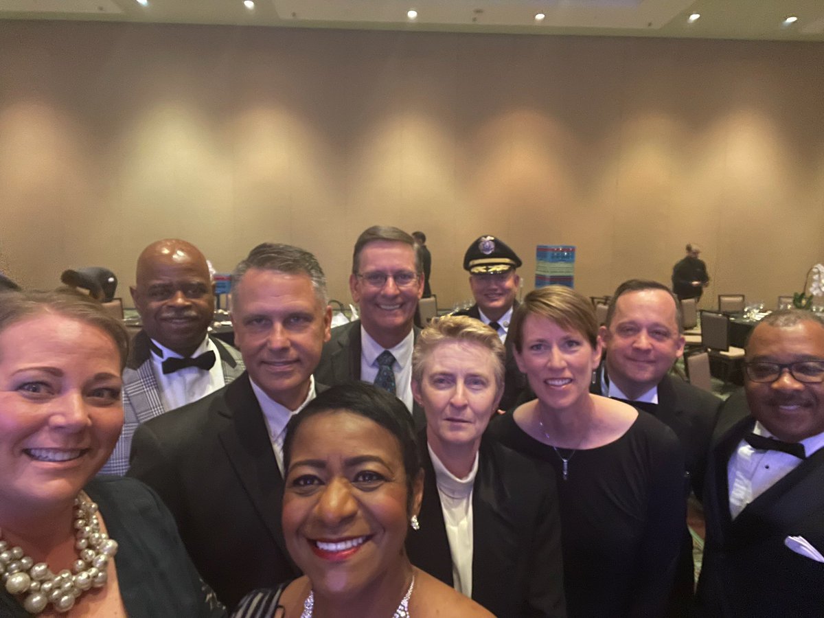 John Thomas tweet media