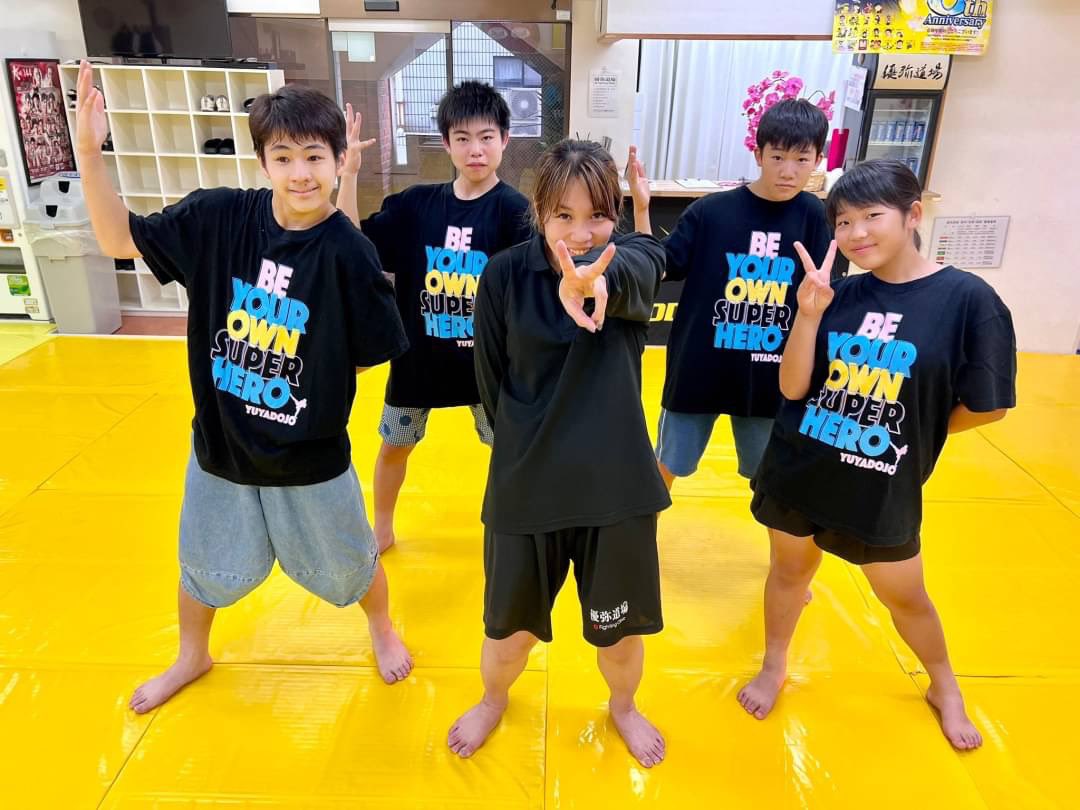 yuyadojo301's tweet photo. 【笑顔で溢れる優弥道場】

運動すれば元気に💪

ここにくれば笑顔に😊

#楽しく幸せな毎日を

⭕️環境が人を変える

⭐️私たちが全力でサポートさせていただきます⭐️

お電話ホームページDMからお気軽にお問い合わせ下さい！！ https://t.co/B8QUlqQN6J