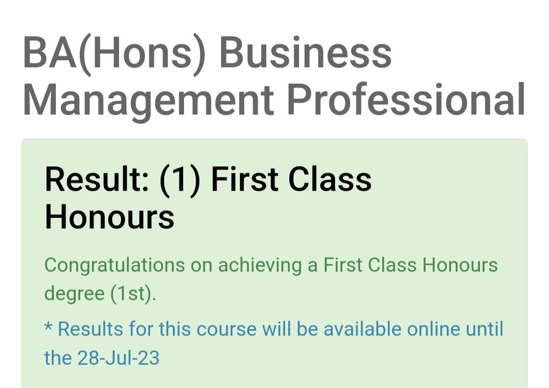 I did it! I'm so proud of myself, full time job, changing organisations in the middle and getting a first!
Masters next 🧑‍🎓🎓