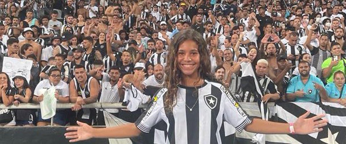 @giovannawaksman @FCFloridaPrep @Botafogo Na data da criação do Clube de Regatas, do Clube que és mais tradicional, na qual tem como seu símbolo máximo, um criação divina, UMA ESTRELA, e hoje: Essa Estrela tem nome, GiovannaWaksman.. 🔥🔥🔥🔥🔥🔥🔥

Aos 14 na Seleção sub/20, só podia ser Fogudo.. ★彡