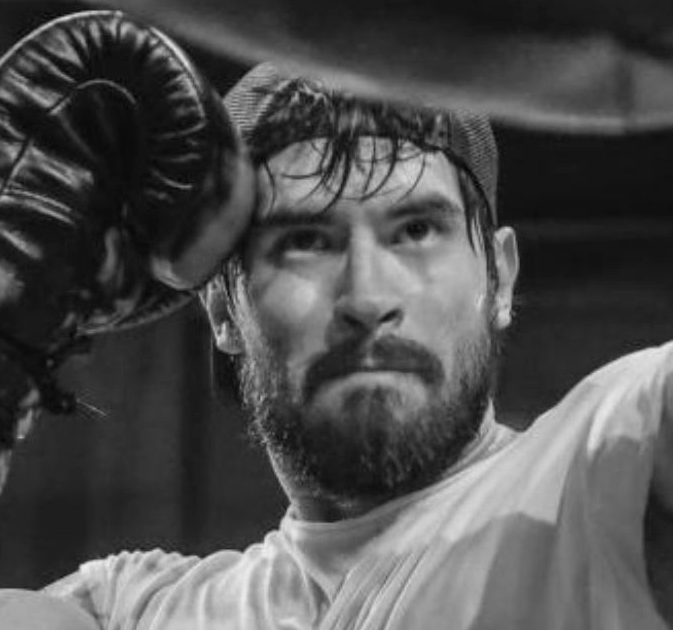 sentirse mal pq no ganó germán es una grosería al esfuerzo que dedicó. alto combate, alto german y alto evento