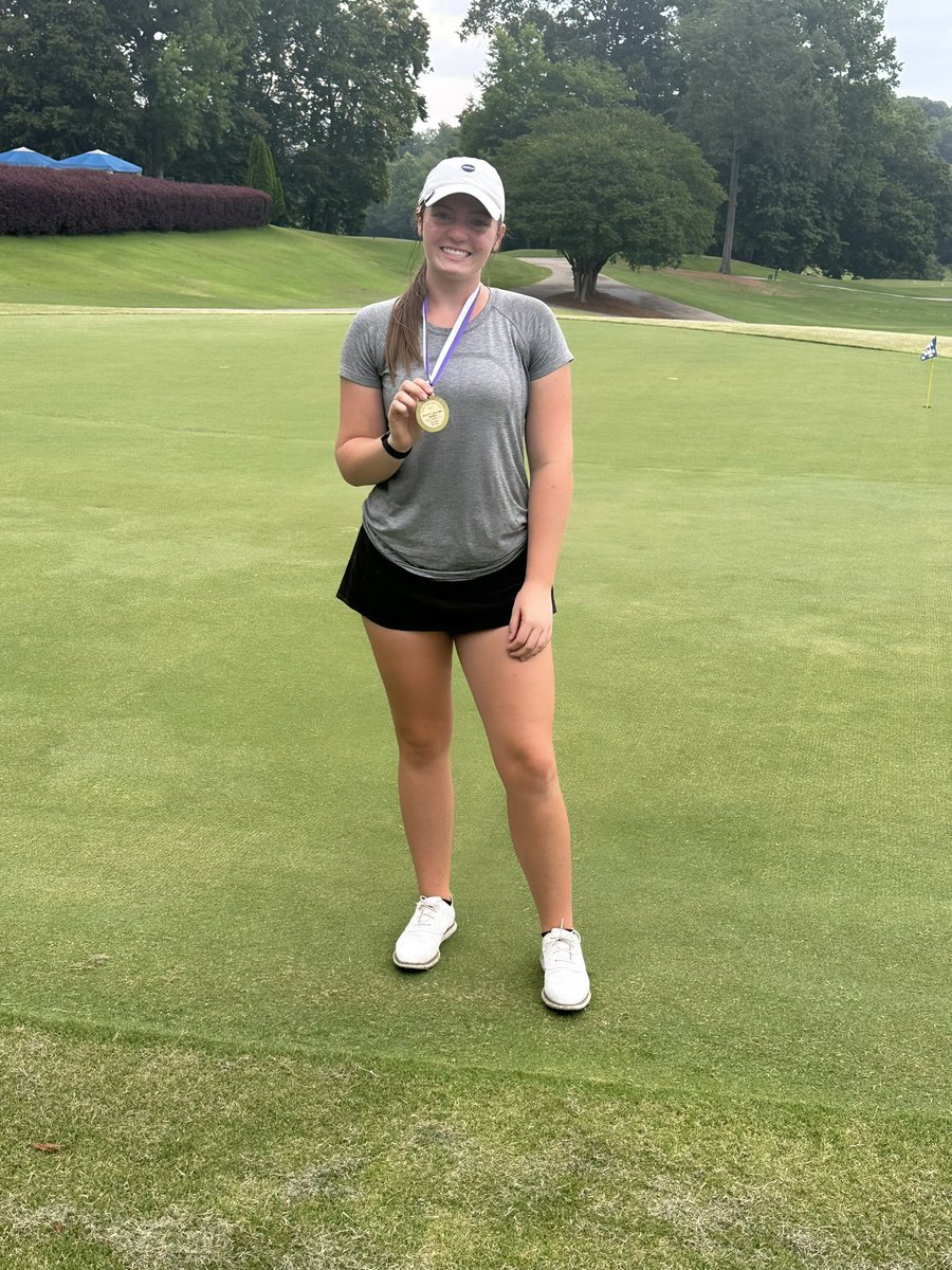 kgunnellsgolf's tweet photo. Great round today at the Carolina Country Club. Blessed to place 2nd in a tough field. Thank you @PKBGirlsTour! @Woffordwgolf @appstatewgolf @UNCAvlWGolf @USCBWGolf @PCWomensGolf @CofCWomensGolf @ClemsonWGolf @GaSouthernWGolf #womensgolf #juniorgolf https://t.co/4uazhuAWmX