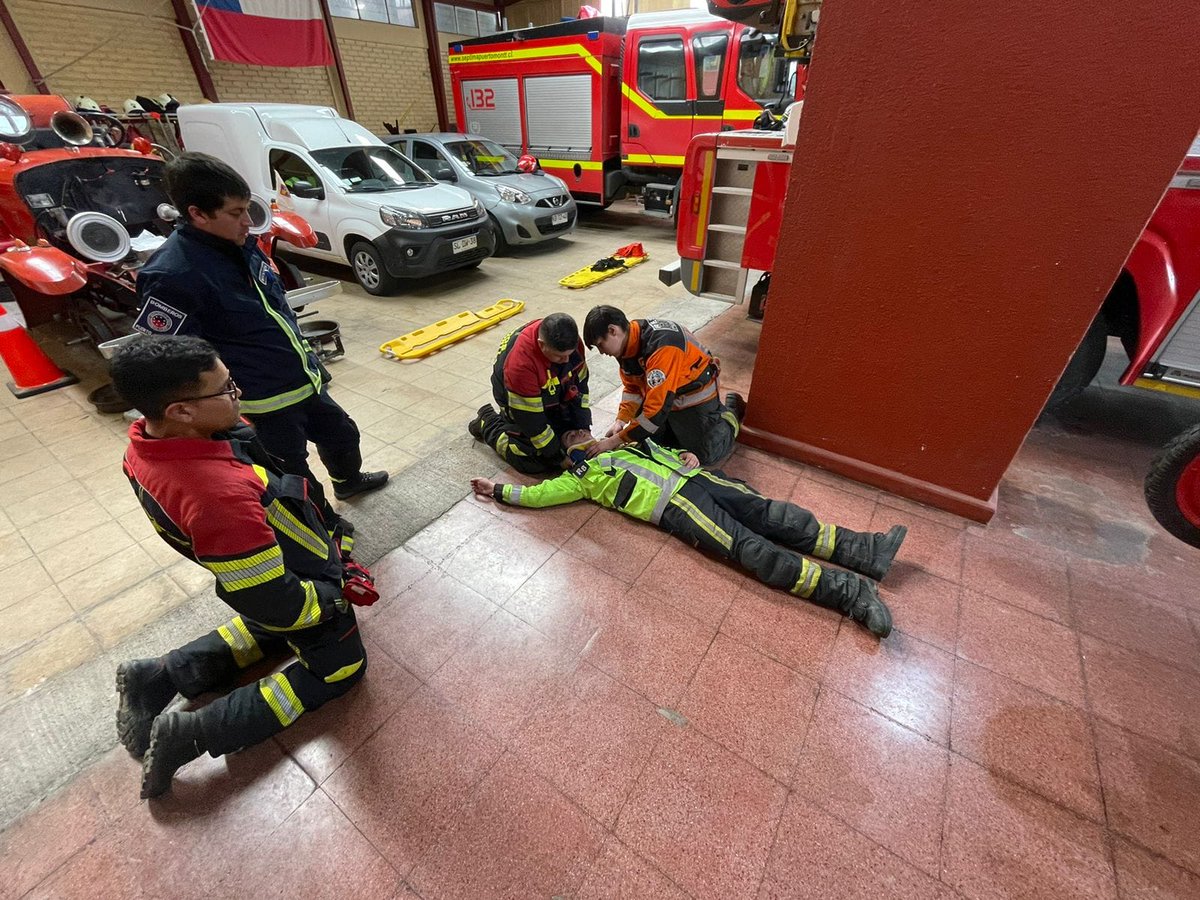 Cuerpo de Bomberos de Puerto Montt tweet media