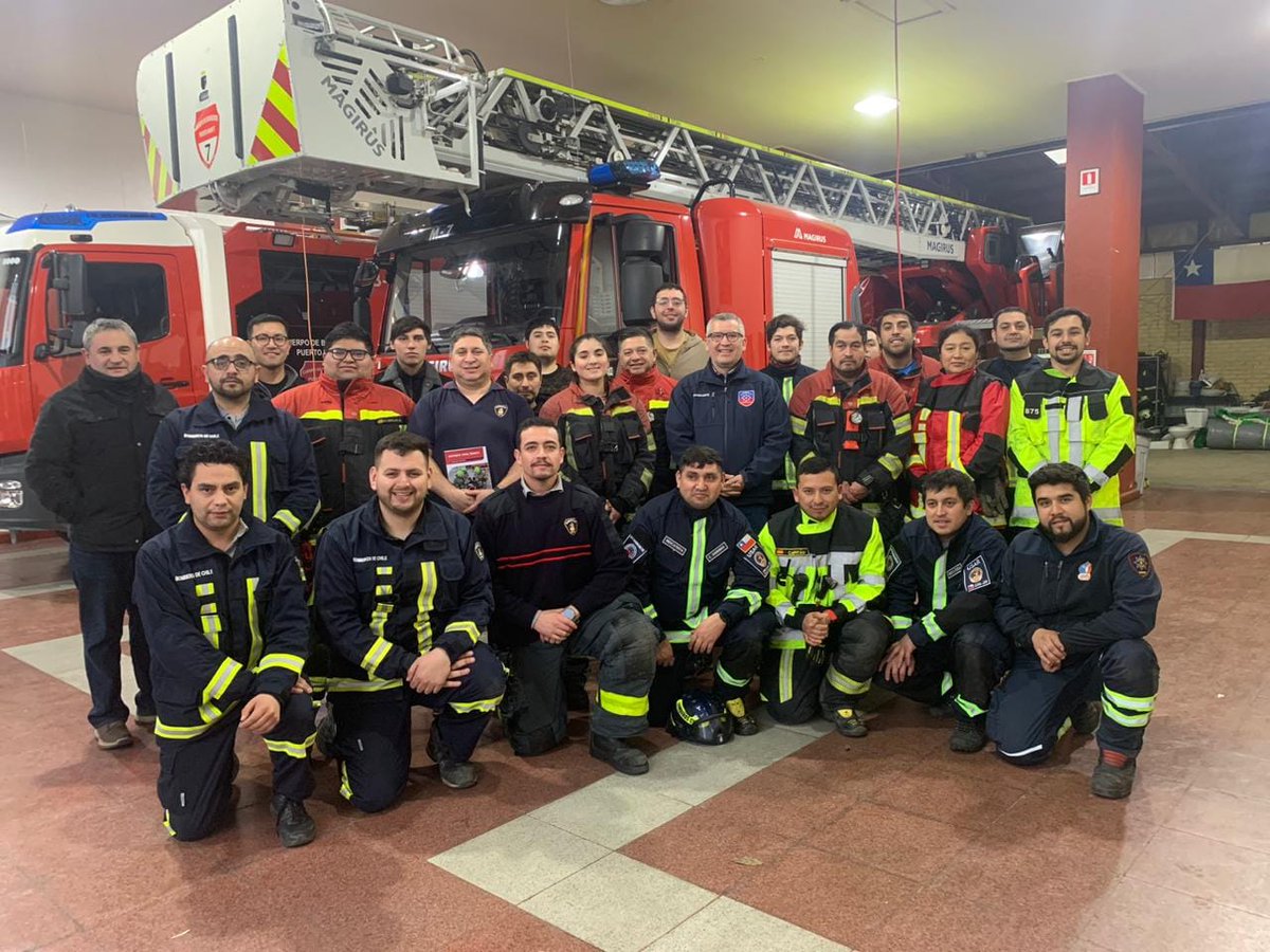 Cuerpo de Bomberos de Puerto Montt tweet media
